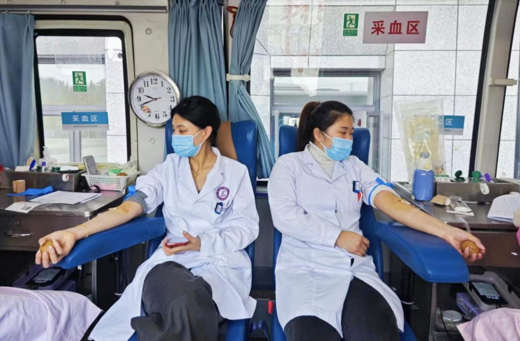 热血送暖，为生命接力|富顺县中医医院开展无偿献血活动